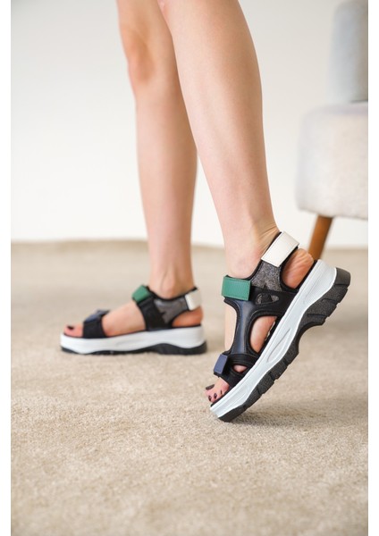 Skec Model Cırtlı Comfort Kadın Sandalet fırsatları