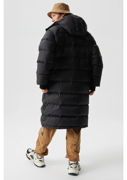 Down Fill Parka Uzun Boy Kaz Tüyü Dolgulu Çıkartılabilir Kapüşonlu Erkek Parka Siyah fiyatları