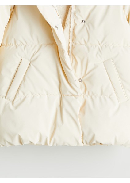 Yeni Sezon Kapüşonlu Kız Çocuk Mont fiyatları