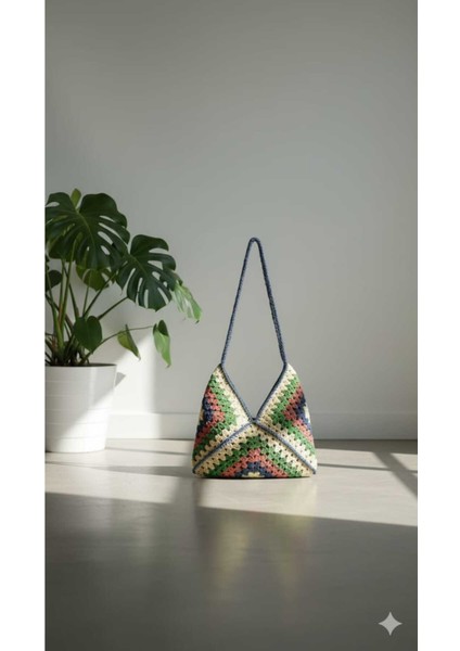 Özgür Kız Model Kağıt Ip Tığ Işi El Örgüsü Çanta
