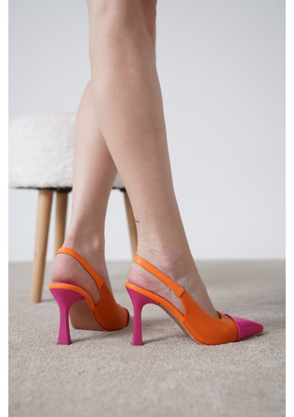 Vanessa Kadın Ten Şeffaf Detaylı Alçak Topuklu Ayakkabı Stiletto fırsatları