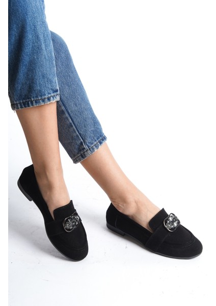 Siyah Taşlı Toka Detaylı Süet Babet indirimleri