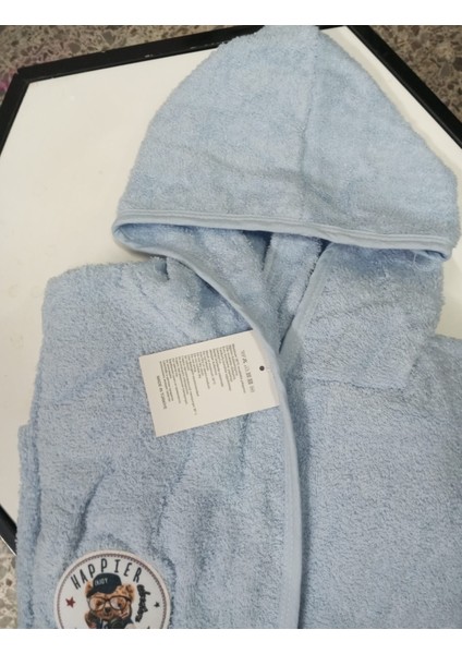 Erkek Çocuk Kapüşonlu Mavi Ayı Desenli Bornoz – “happier Boy”