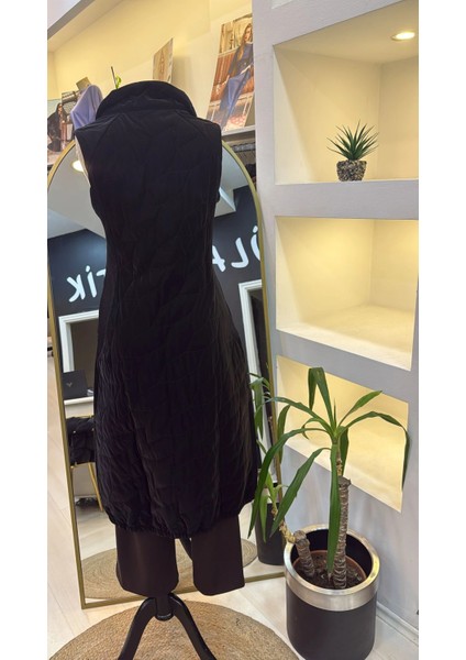 Triko Detaylı Çıtçıtlı Rugan Yelek 7181 Siyah fırsatları