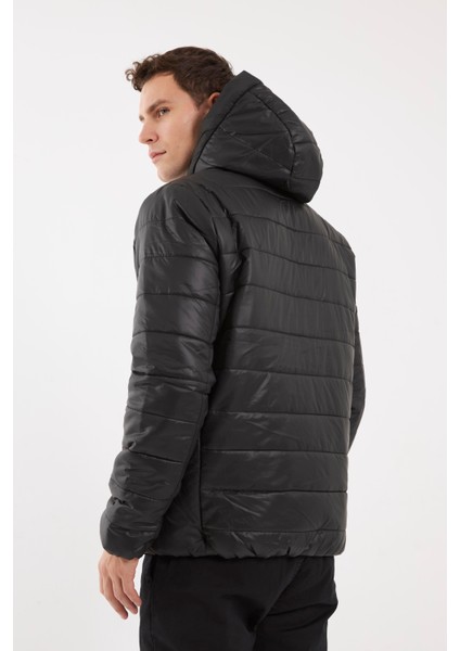 Covert Siyah Dolgulu Mont