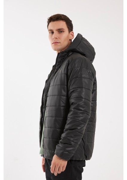 Covert Siyah Dolgulu Mont indirimleri