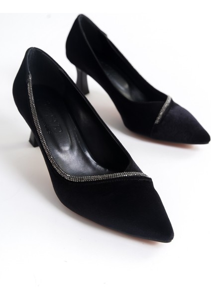 Siyah Kadife Taş Detaylı Alçak Topuk Stiletto