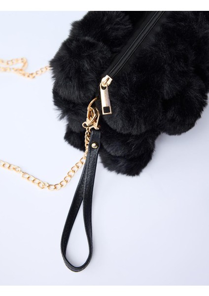 Siyah Metal Zincirli Peluş Omuz Çantası fiyatları