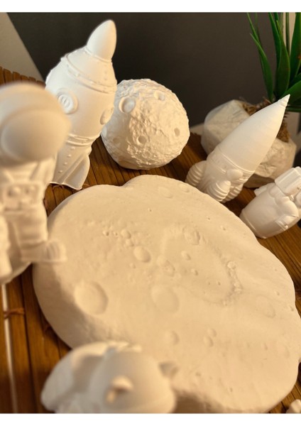 12 Adet (3d) Uzay Seti Taş Boyama Çocuk Gelişimi Figür Büst Taş Boyama Seti Etkinlik Astronot modelleri