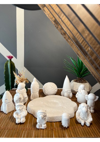 12 Adet (3d) Uzay Seti Taş Boyama Çocuk Gelişimi Figür Büst Taş Boyama Seti Etkinlik Astronot