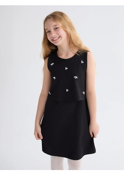 Lcw Kids Siyah Bisiklet Yaka Taşlı Kız Çocuk Elbise