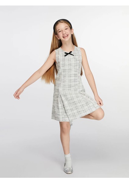 Lcw Kids Siyah Bisiklet Yaka Ekose Kız Çocuk Tüvit Elbise fırsatları