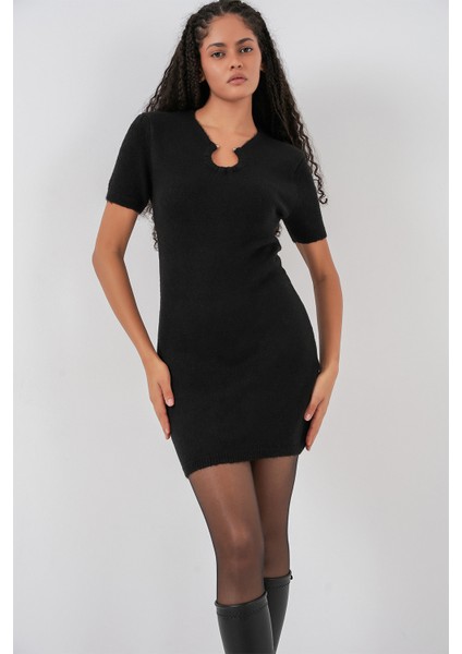 Kadın Kolye Detaylı Triko Elbise 15989 - Siyah fırsatları
