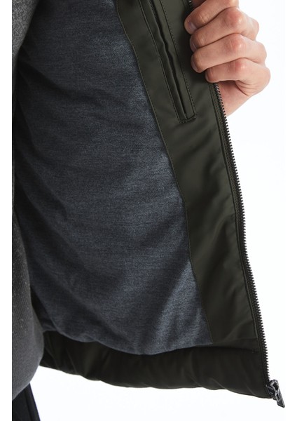 Yeni Sezon Slim Fit Dik Yaka Erkek Deri Görünümlü Mont fırsatları