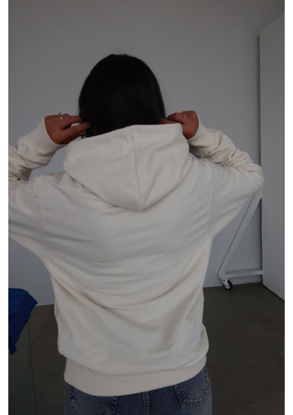 Kapüşonlu Oversize Basic Sweat fırsatları