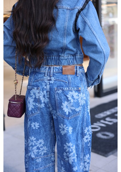Çiçek Desenli Dikiş Detaylı Jean fırsatları