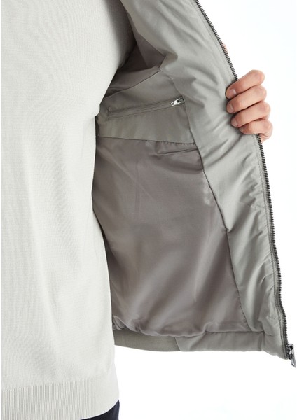 Yeni Sezon Standart Kalıp Dik Yaka Erkek Şişme Mont fırsatları