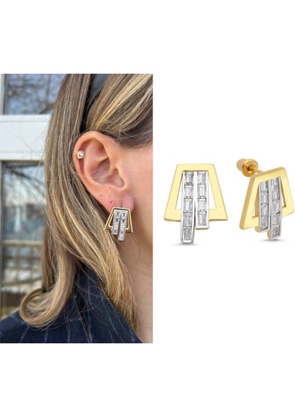Zirkon Taşlı Gold Detaylı Küpe