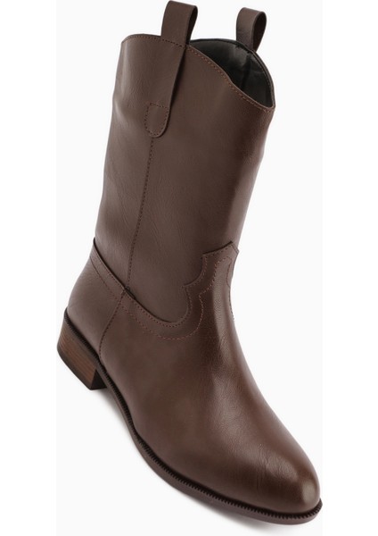 Liza Kahve Çekme Kadın Bot