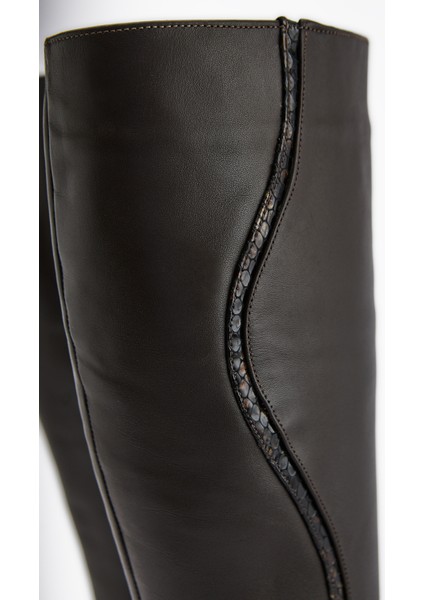 Kaylin Hakiki Deri Kahve Yılan Desenli Detaylı Kadın Topuklu Çizme fırsatları