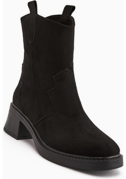 Mindra Siyah Süet Nakışlı Kadın Bot