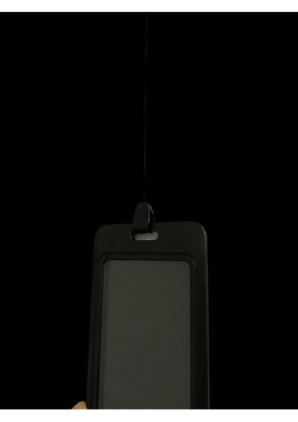 Siyah Yoyo Premium Siyah Dikey Yaka Kartı Çerçeveli Kart Koruyucu indirimleri