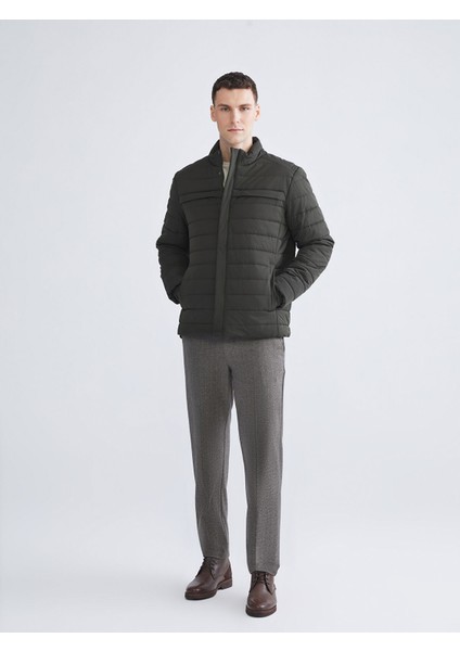 Yeni Sezon Standart Kalıp Dik Yaka Erkek Şişme Mont fiyatları