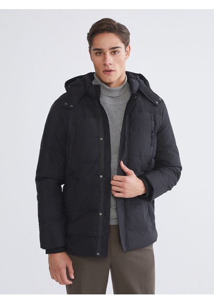 Yeni Sezon Standart Kalıp Kapüşonlu Erkek Mont
