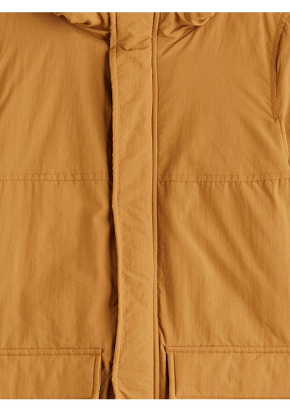 Yeni Sezon Kapüşonlu Erkek Çocuk Mont modelleri