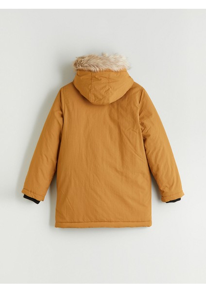 Yeni Sezon Kapüşonlu Erkek Çocuk Mont fırsatları