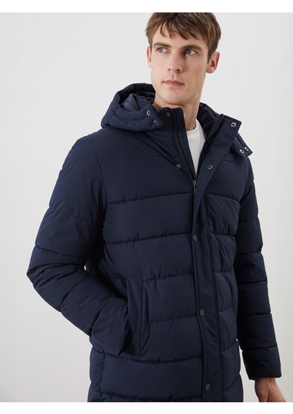 Yeni Sezon Standart Kalıp Kapüşonlu Erkek Parka