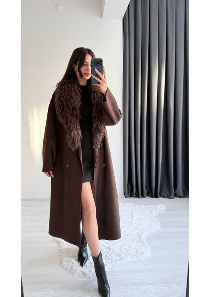 Libra Kaşmir Doku Kürklü Maxi Yumoş Hırka Kahve fiyatları