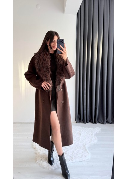 Libra Kaşmir Doku Kürklü Maxi Yumoş Hırka Kahve modelleri