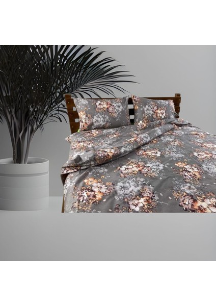 Sidre Antirasit,premier kumaşı kullanılmıştır.Dekoratif ve ferah bir kullanımı mevcuttur.Somon ve antrasit renk kumastan imal edilmiştir