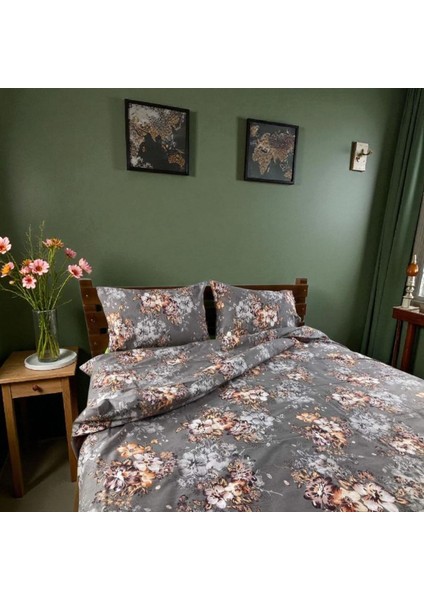 Sidre Antirasit,premier kumaşı kullanılmıştır.Dekoratif ve ferah bir kullanımı mevcuttur.Somon ve antrasit renk kumastan imal edilmiştir indirimleri