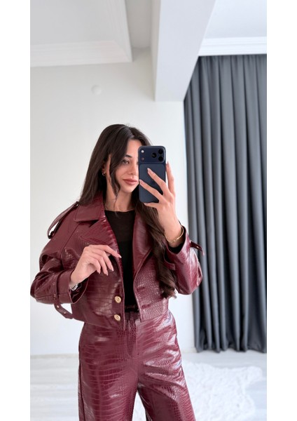 Tatiana Bordo Krokodil Dokulu Crop Ceket modelleri