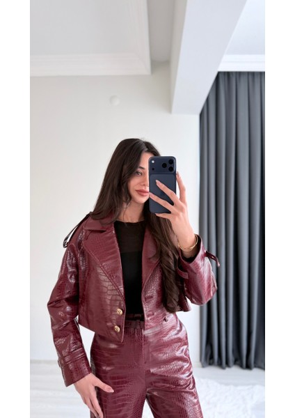 Tatiana Bordo Krokodil Dokulu Crop Ceket indirimleri