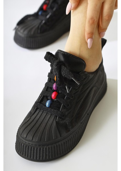 Chinda Siyah Paraşüt Kumaş Boncuk Detaylı Snakers