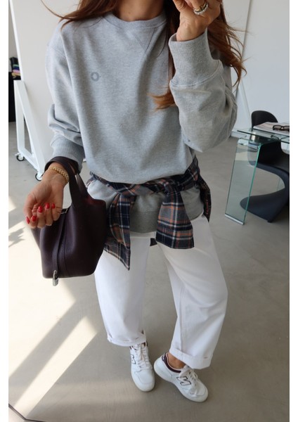 Bisiklet Yaka Oversize Basic Sweat fiyatları