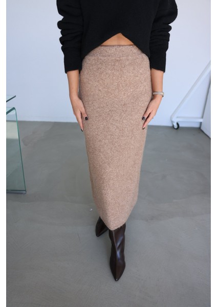 Beli Lastikl Triko Etek fırsatları