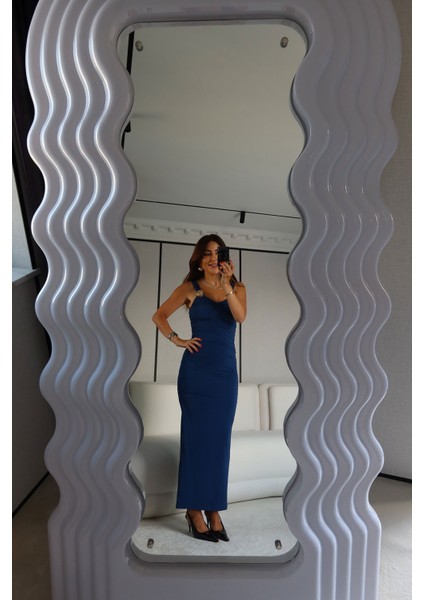 Gold Aksesuarlı Drapeli Elbise