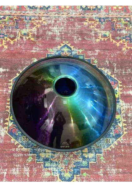 - Titanium Handpan -9 Tonlu -Re Minör ( -Bakım Yağı ,takmalı / Çıkarmalı Renkli Kuşak ve Çanta) ) fiyatları
