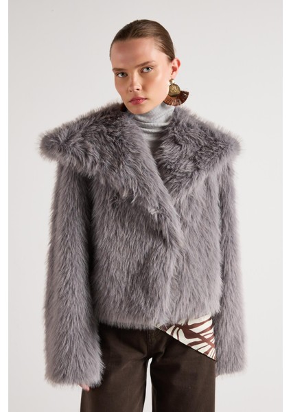 Kısa Astarlı Kürk Kaban Gri fırsatları