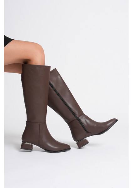 Diz Altı Fermuarlı Topuğu Parlak Toka Detaylı Kadın Çizme modelleri