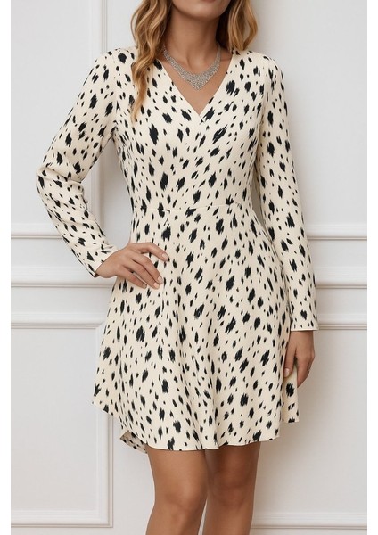 Kadın Uzun Kollu V Yakalı Desenli Kısa Keten Elbise