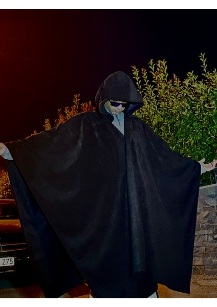 Unisex Oversize Kapüşonlu Panço – Siyah (Premium Kışlık Kumaş) fiyatları