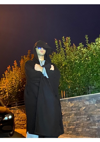 Unisex Oversize Kapüşonlu Panço – Siyah (Premium Kışlık Kumaş) modelleri