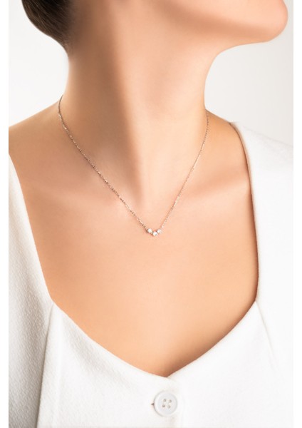 Mozanit Yolculuğu 18 Ayar Beyaz Altın Kaplama 46 cm Gümüş Kolye fırsatları