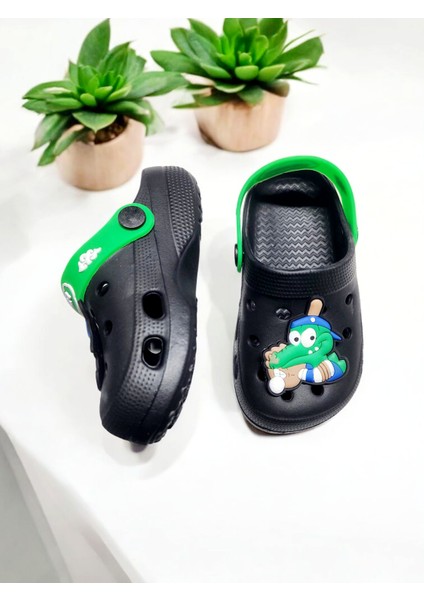 Çocuk Kemerli Yeşil Hayvan Sticker Detaylı Deniz,plaj,havuz Sandalet Terliği modelleri