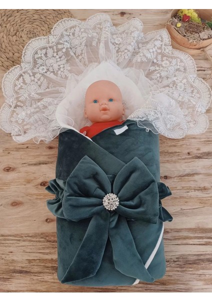 Yenidoğan Saray Kadife Taç Nakışlı Inci Fiyonklu Dantel Duvak Trilüks Kundak Bebek Battaniye Yeşil fiyatları